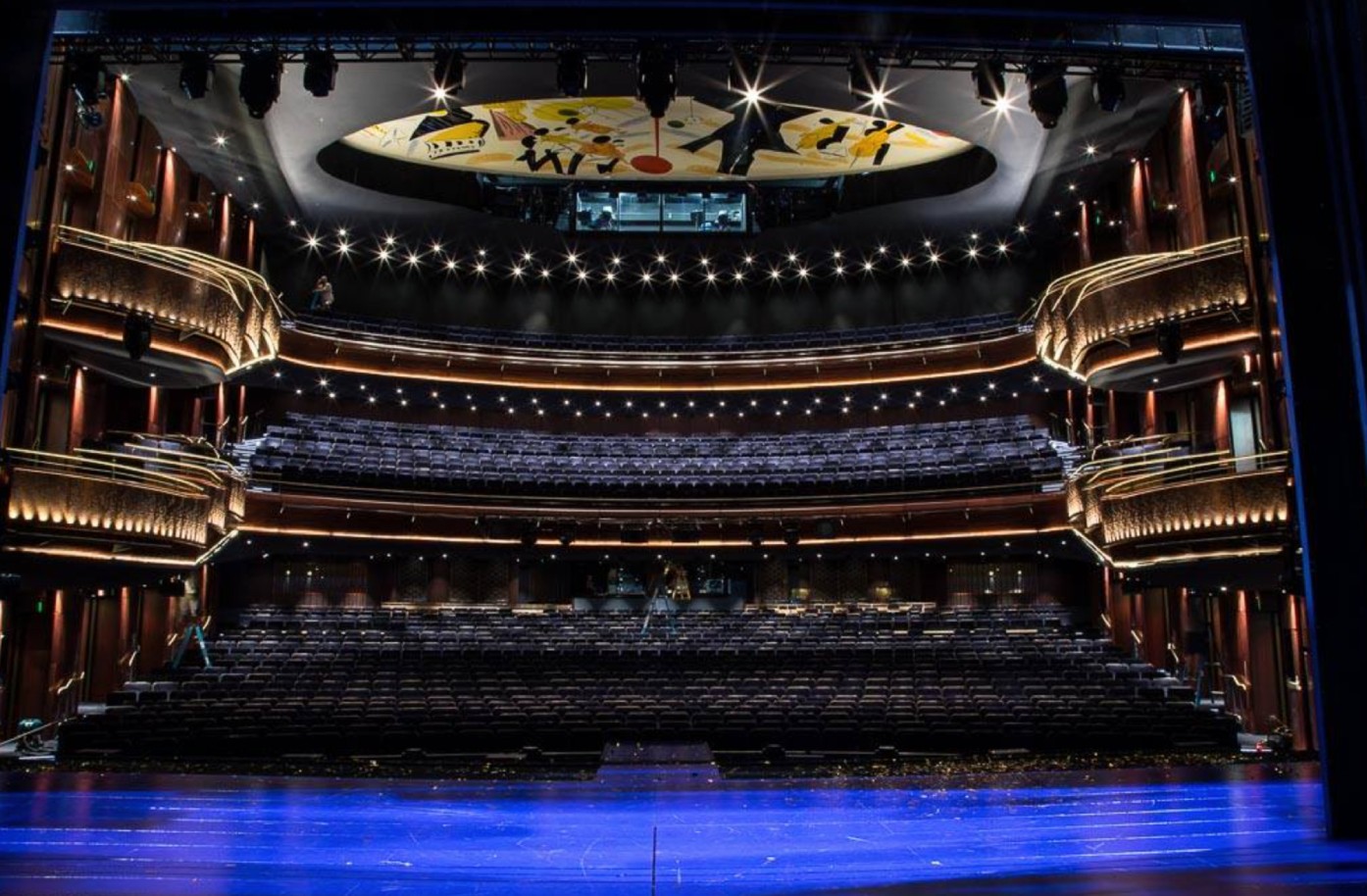 Lyric Theatre